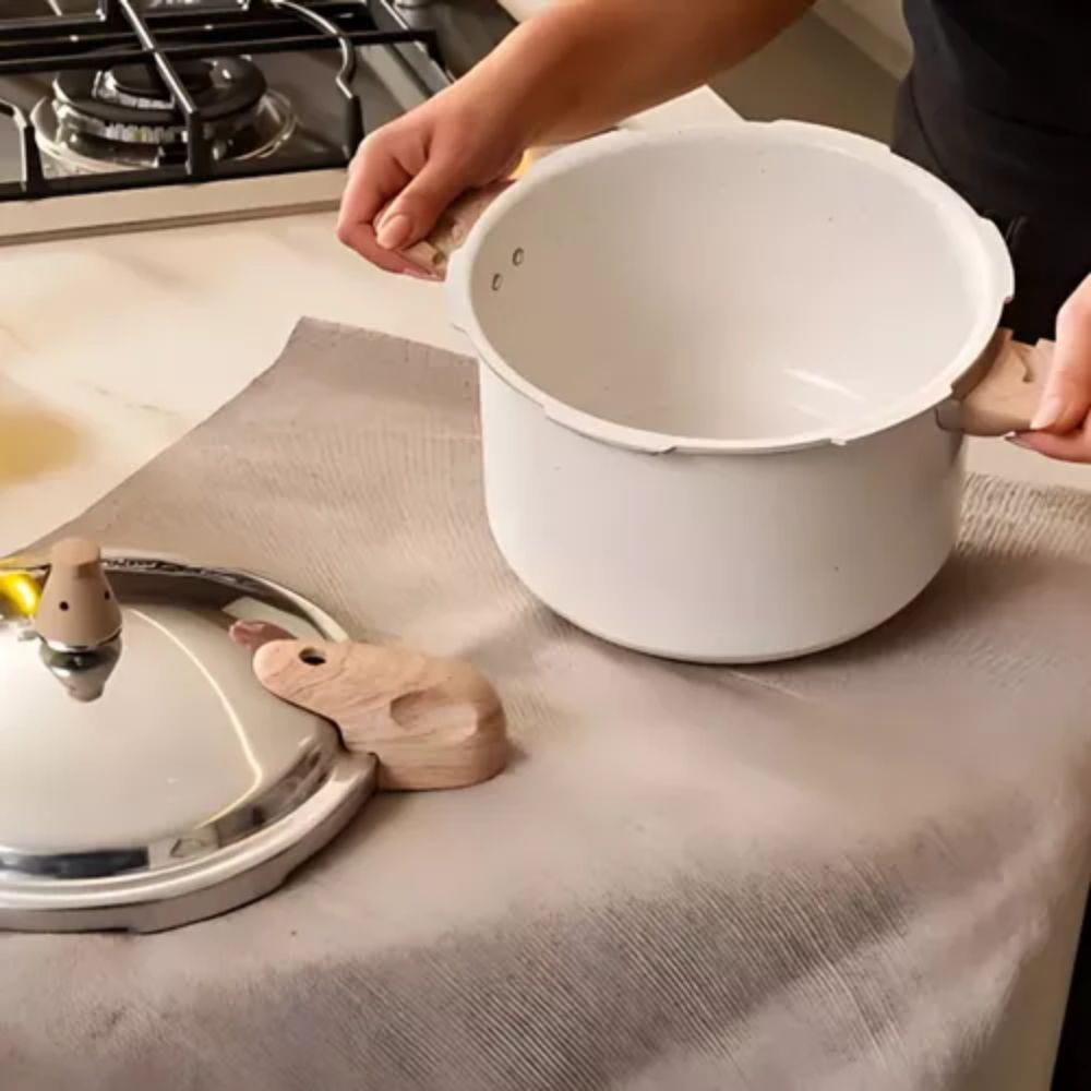 Panela de Pressão Brinox Vanilla 5,4L Indução Ceramic Life