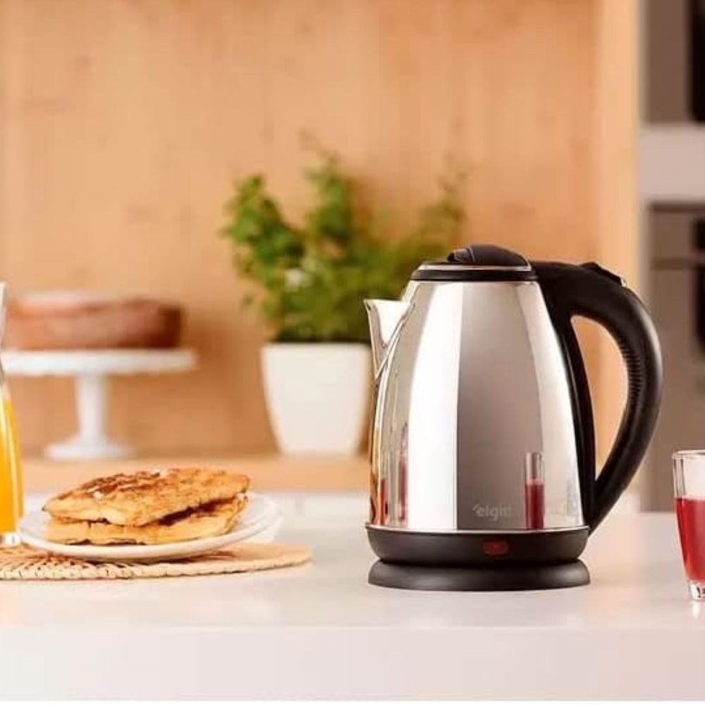Chaleira Elgin CHA10 1,8L Inox 220V